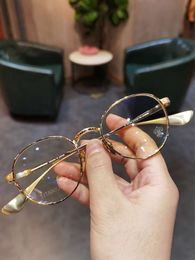 Designer Ch Cross Óculos Quadro Cromos Marca Óculos de Sol Novo Óculos Feminino Retro Versátil Literário Rodada Miopia Coração Masculino Quadros de Alta Qualidade 2024 WV6O