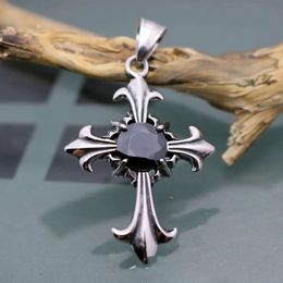 Designer ch cross pendant collier chromes de mode bijoux titanium en acier diamant incrusté zircon chariot de chaîne de chaîne