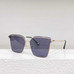 Designer CH Top Sunglasses en mars 24