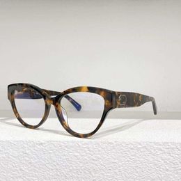 Les lunettes de soleil de créateur Ch Top Xiaoxiangjia.com sont célèbres pour les mêmes lunettes d'art INS japonaises et coréennes.Lunettes de mode polyvalentes pour femmes Frame CH3436-S-A