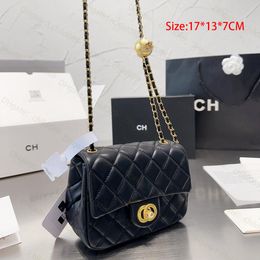 Designer Chain Bag CF Klassieke schoudertassen Mode Veelzijdige Crossbody Tas Kleine Gouden Bal Ontwerp Dagelijks Uit Essentieel Prachtig Duurzaam