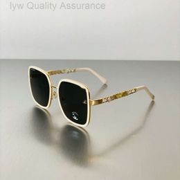 Designer chanells bril channelunglasses s Xiaoxiangfeng zonnebril Dames Hoge versie Groot frame Letter Spiegelpoten Zonnebril Uv-bestendig 0782 Hete zee