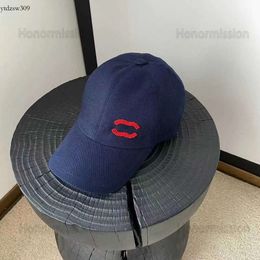 Designer Channel Berretto da baseball classico Lettera di moda Ricamo Beach Cappello da camionista traspirante da uomo e da donna 239310 239315