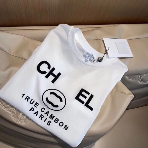 Designer Channel Clothes Femmes T-shirt Coton Crew Neck Luxury Luxury High-Dee Fashion Short à manches C-Letter Imprimé Sport Sporty Style