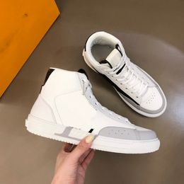 Designer Charlie Running Shoes Fashion Sneakers Louiseity Women Men Luxury Sports Chaussures Chaussures Casual Trainers Classic Viutonity Sneaker Woman Adx