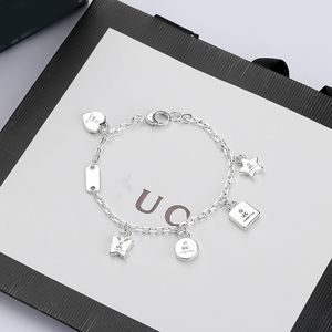 Diseñador Charm Bracelet Chain S925 Silver Star Butterfly Pulseras para hombres, mujeres, joyería de acero inoxidable, regalo del día de San Valentín, 11 estilos sin caja