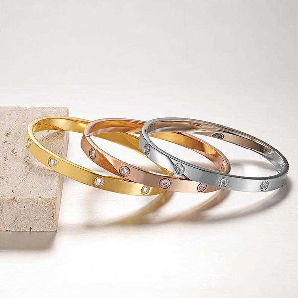 Charme de créateur Carter 18 Rose Gold Ten Diamond Bracelet For Womens Fashion Full Sky Star Inralide Titanium Steel bijoux