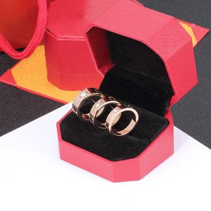 Charme de créateur Carter Ring Fashion Titanium Steel Couple électroplate Diamond Free Three Inoxydless With Logo