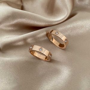 Designer Charm Fashionable Diamond Carter Ring For Women Simple Titanium Steel Non Fading Niche Design Exquisite Couple Matching