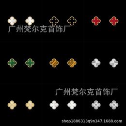 Designer Charm Gold High Edition van vier bladgras oorbellen vrouwelijke fritillaria jade medaille licht luxe mode platte 18k niet -vervagende sieraden