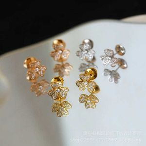 Charme de créateur Gold High Edition Van Four Leaf Grass Oread Brings Womens New Mini Full Diamond Three Petal Flower