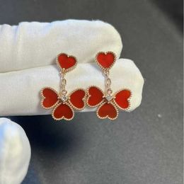 Designer Charm Gold Van vier hartoorbellen Love Red Agate PLated 18K Rose kleine vrouwelijke stijl sieraden