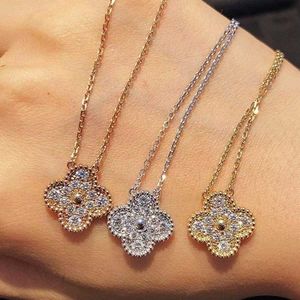 Diseñador Charm High Version V Golden Van Clover S925 Collar de plata Diamante Single 18 Rose K Gold Lock Bone Bone Broadcast Broadcast Jewelry