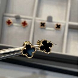 Designer Charm Version haute van Small Small Four Boucles d'oreilles de trèfle femelle femelle épaissie 18K Rose Gold plaqué naturel noir Agate White Fritillaria Bijoux