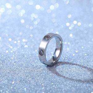 Charme de créateur anneau en acier inoxydable Niche femelle Titane 6 mm couple sphérique froid et simple avec logo