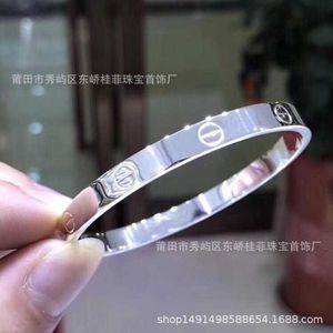 Designer Charm Zuyin Carter Sluitingsarmband 999 met een breedte van ongeveer 6n