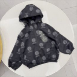 Jaqueta infantil de grife com zíper fino hoowear marca de qualidade top infantil de manga comprida jaqueta primavera roupa de bebê tamanho 100cm-150cm b02