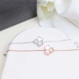 Designer Chopard heart bracelet Seiko Chopin Bracelet Womens Happy Diamond Love Pendant White Fritillaria Set with Diamond Transparent Heart
