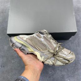 Designer Sneaky Sneakes Race Race Race Chaussures Lacet Up Trainer Matière Matière décontractée Chaussures de papa légères Netted