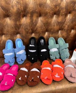 Ontwerper Chypre Women Sandals merk Flip Flops Horse Slippers Winter herfst Warm muildieren platte casual schoenen zwart oranje dames4768123