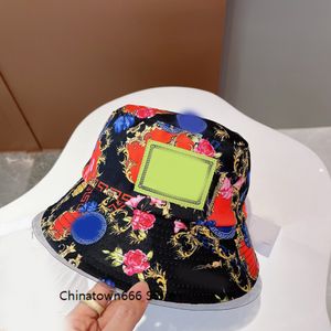 Designer Classic Bucket Hat Fashion Trend Unisex Floral Sun Beach Big Brim Hat (B0169)