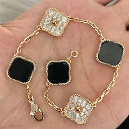 Designer Classic Lucky Clover Black Onyx Bracelet 18K Gold plaqué Femmes et filles Valentin Day Mothers Fay Engagement Bijoux Not Fade