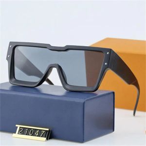 Designer Klassieke Luxe Zonnebril Mannen Brillen Outdoor Shades Groot Vierkant Frame Mode Klassieke Dame zonnebril Spiegels Hoge Kwaliteit Met Doos 33