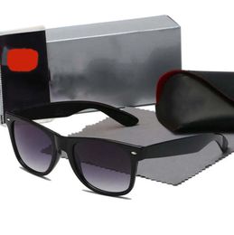 designer heldere lens designer zonnebril voor dames man unisex optioneel gepolariseerde UV400-beschermingslenzen zonnebril obscure dunner suiker show ijdel