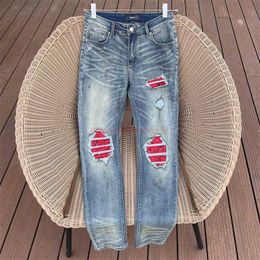 Vêtements de créateurs Amires Jeans Denim Pantalons Mode Homme Amies Nouveau 23ss Trou Rouge Patchwork Mx2 High Street Knife Cut Slim Skinny Jeans Homme Distressed Ripped Skinny Moto