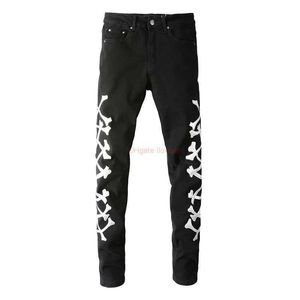 Ropa de diseñador Amires Jeans Pantalones de mezclilla Amies Marca de moda High Street Slp Plata Hueso Empalme Cuchillo de cuero Corte Agujero grande Slim Fit Pie pequeño Pantalones de mezclilla Hombre D