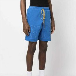 Vêtements de créateurs courts décontractés Rhude Lettre d'été Cordon de serrage brodé Hommes d'été Sports populaires Plage Shorts de mode en vrac Couples Joggers Sportswear