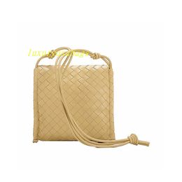 Sac d'embrayage de créateurs Botegavenetas Baguette en cuir tissé sac en soirée Sacs pour femmes 22 * 11 * 22cm ktg3