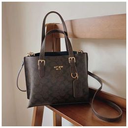 Designer Coache Bag Coachs coachshoulder Womens Koujias New Shopping Small Small Tote Grande capacité Bodage épaule