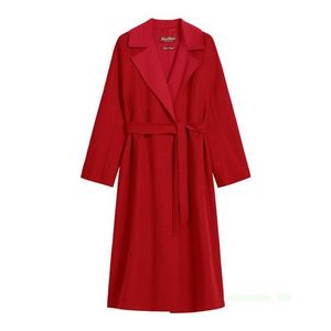 Manteau de créateur manteau en cachemire manteau de luxe maxmara femme nouveau manteau de style peignoir avec cachemire en laine et manteau de taille de revers mélangée en soie