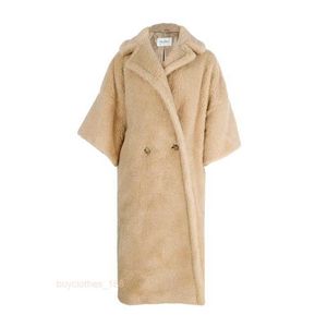 Manteau de créateur manteau en laine de luxe manteau de femme en milieu de longueur en velours de grenouille en velours de gamine de ventre de vent de veste en laine épaissie de mode
