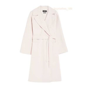 Mouilles de créateurs manteaux en cachemire couches de luxe Max Maras Femmes blanches Handswewn Wool Fabric Mabet