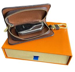 Diseñador Monedero Carta Impresión Llaveros Bolsa Coche Hebilla de metal Hecho a mano Diseñadores unisex Hombres Mujeres Colgante Caja clave Cartera Acc3696267