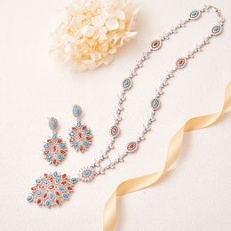 Colección de diseñador Estilo de moda Collar Pendientes Mujer Dama Incrustación Circón cúbico Diamante Azul Turquesa Colgante Chapado en oro Color Conjuntos de joyas
