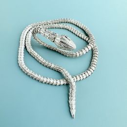 Designer Collection Nouveau Style Collier Femmes Dame Hommes Paramètres Complet Zircon Tchèque Diamant Double Cercle Long Serpent Serpent Snakelike Dîner Chaîne