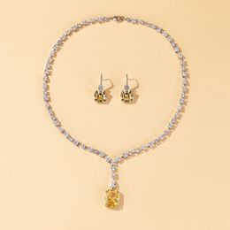 Collier de style collection de créateurs Boucles d'oreilles Femme Dame Incru