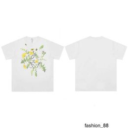 Designer Correcte versie van Lo Yiwei 2024 bloemenprint geborduurd casual los T-shirt met korte mouwen UF9X