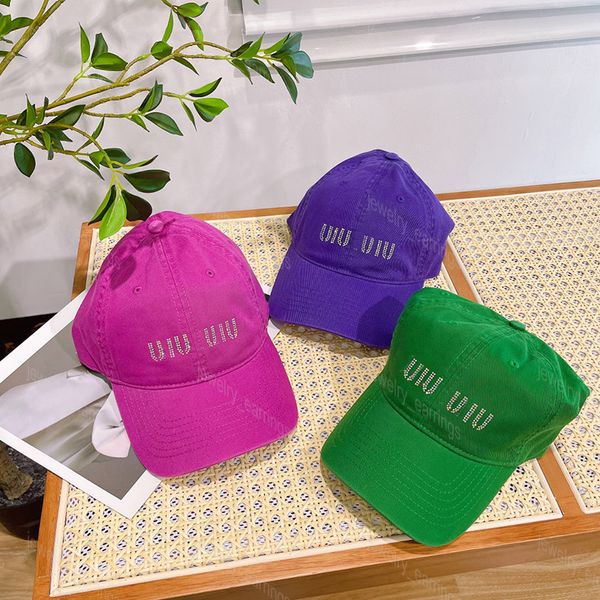 Casquette de baseball en coton de créateur avec lettre de diamant Femme Luxurys Green Hats Can Hommes Femmes Casquette SunHats Sports Mesh Trucker Fitted Hat Punk Base Ball Pink