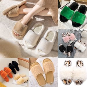 Designer Katoenen Schoenen Dames Pluche Slipper 2023 Winter Luxe Mode Thuis Warme Slippers Vrouwen Indoor Outdoor Comfortabele Slippers