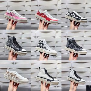 Tribunal de diseñador Hola zapatos de zapatillas Men blancos Bule Women Men Stars Courts Sneakers High Top Bajo impreso Trainer Slip-On PAISLEY BASKEBLO DE BALONCALLO