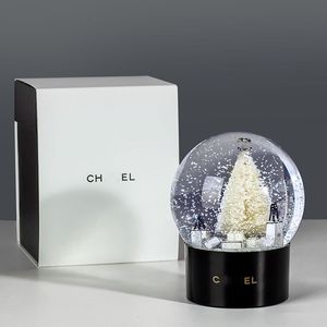 Ontwerper creatief cadeau sieraden letter logo witte kerstboom transparante kristallen bol beste vriend vriendin Valentijnsdag cadeau sneeuwvlok bal geschenkdoos