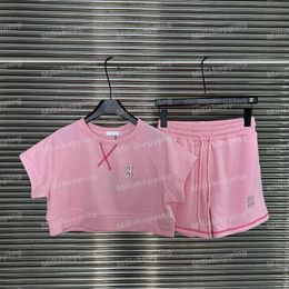 Designer Crop Top Short Suisses de survêtement décontractées shorts décontractés en deux pièces Sweethirts pour femmes