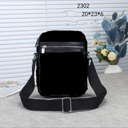 Ontwerper Cross Body Body Body Body Body Body Men Luxe schoudertassen Nylon Travel Outdoor Tassen met ritssluiting Mobiele telefoontas