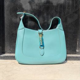 Diseñador Crossbody Bag Femenino 2024 Nicho de primavera/verano Versátil Fashionable 1961 Axila fotosensible Single Shoulder Bagn