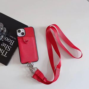 iPhone 14 12 11 casos de diseñador de estuches para 13 15 pro max xs xr 8 7 más lujoso pubs de cuero de pubs de cuero carro soporte para tarjetas de bolsillo fondos de lujo para celulares rojos