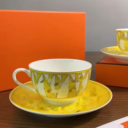 Designer Kopjes en Schoteltjes Set Nieuwe Sun Series Bone China Koffiekopje met Schotel Prachtige Afternoon Tea Cup Geschenkdozen